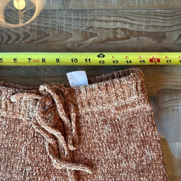 Gorgeous 2 piece rust colored comfy lounge set 🤩 - Picture 14 of 14